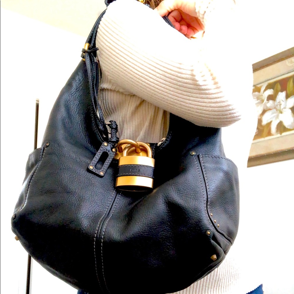 SOLDDD🎁🎄✨CHLOE PADDINGTON HOBO✨🎄🎁🎁🎁